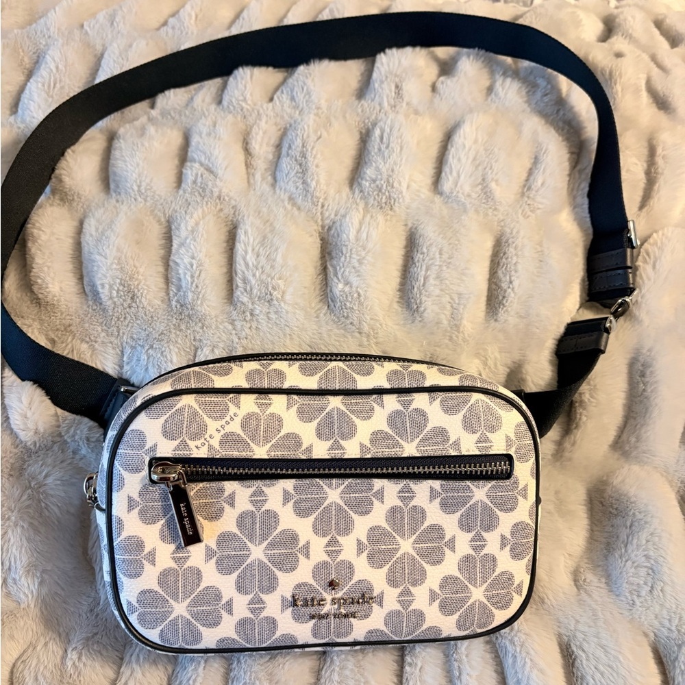 Kate Spade White and Navy Crossbody Bag